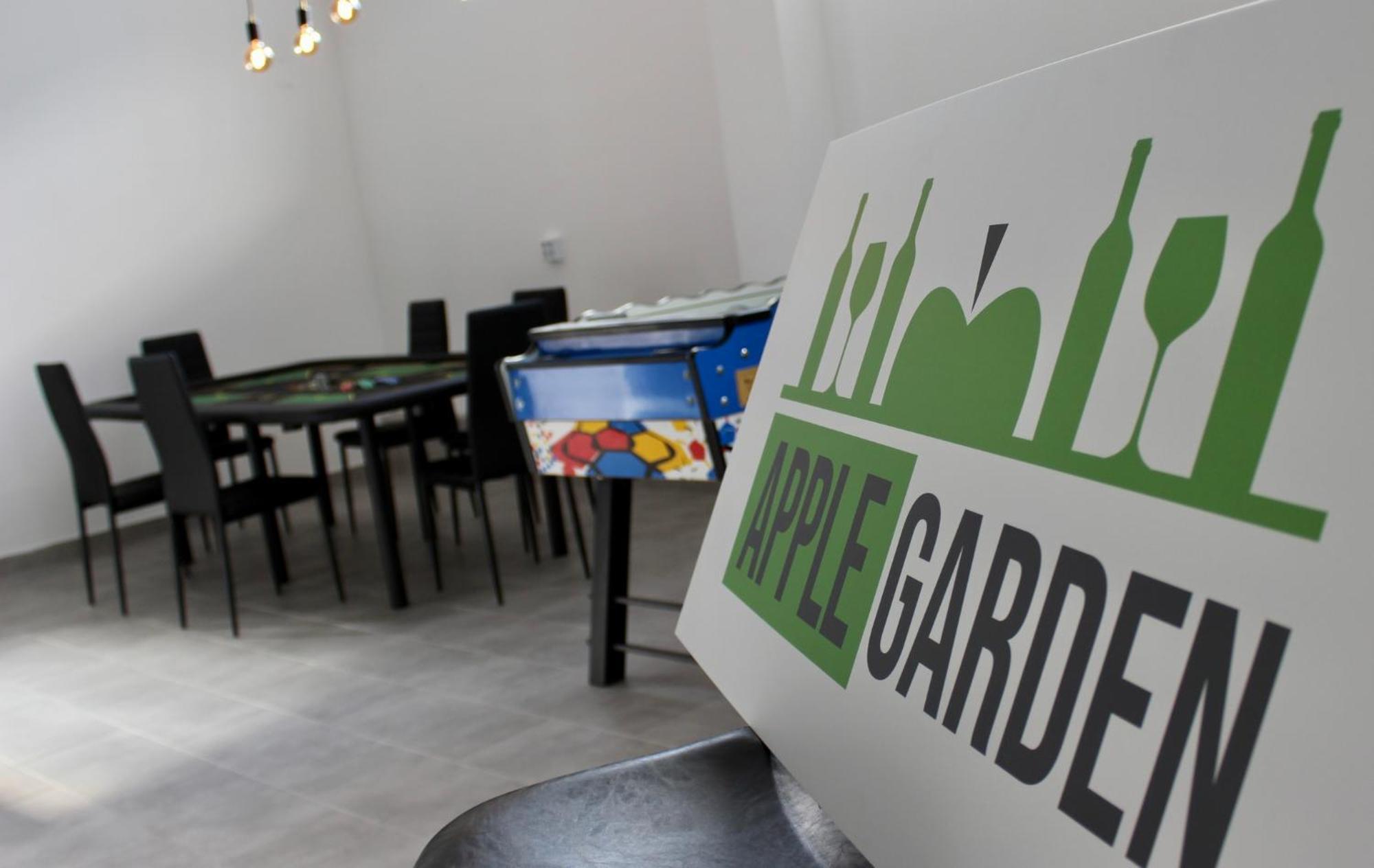 Applegarden Villa Debrecen Exterior photo